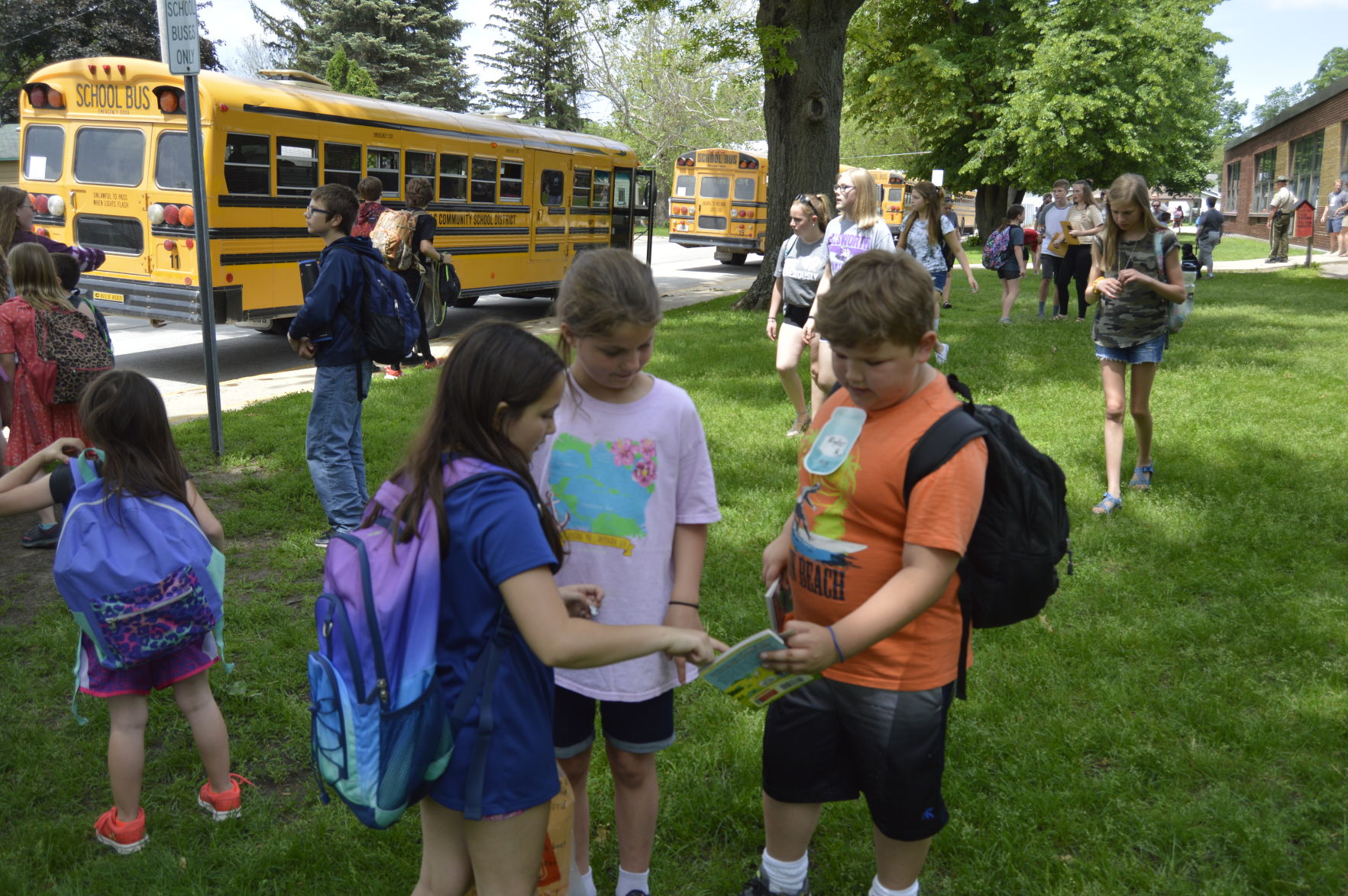 Last Day of School 2019 (18).JPG